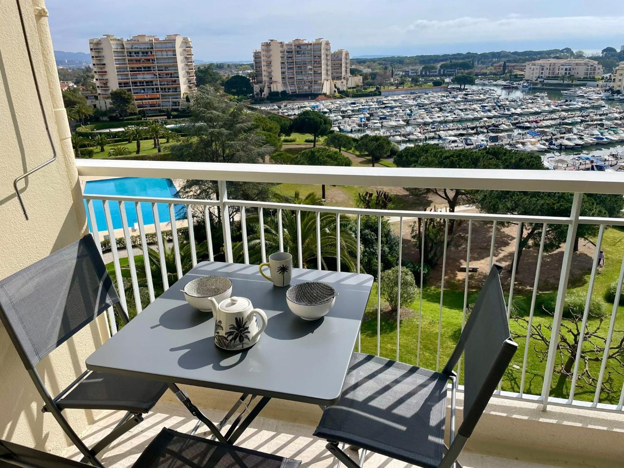 Studio Avec Vue Sur Marina Et Mer - 2 Adultes Et 1 Enfant Maximum Mandelieu 外观 照片